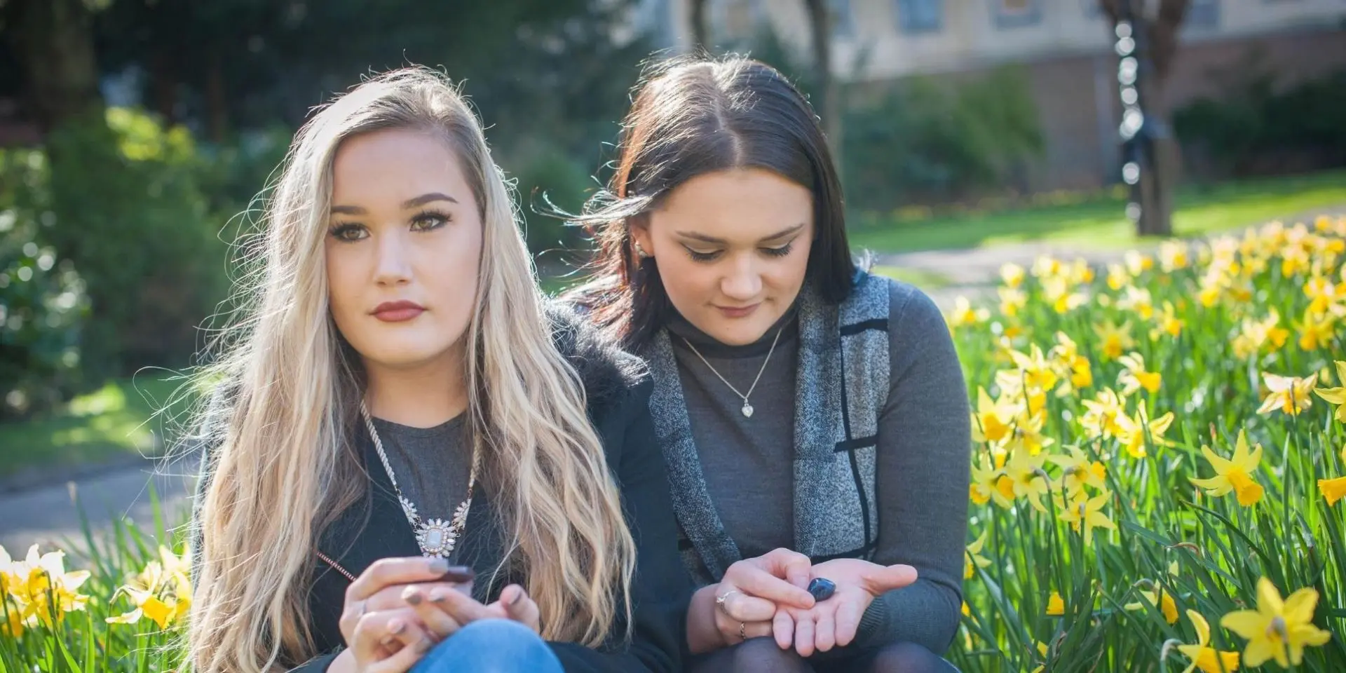 Supporting bereaved teenagers