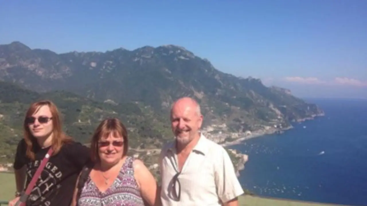Winston's Wish lottery player, Mandy (centre) with her daughter Sasha and now husband Les